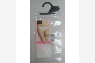 hook-zip-gusset 1